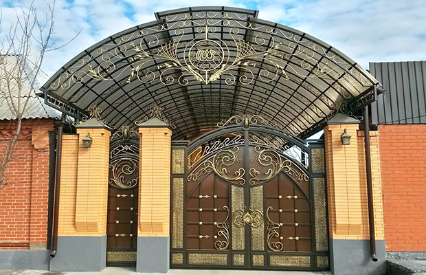 Купить или заказать ворота для дома с навесом - стильные и надежные решения для вашего участка в Муроме от 41691 руб | ВоротМастер-Мум